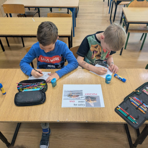 Zajęcia kształtujące świadomość ekologiczną/Pszczoły/kwiecień 2025/0b